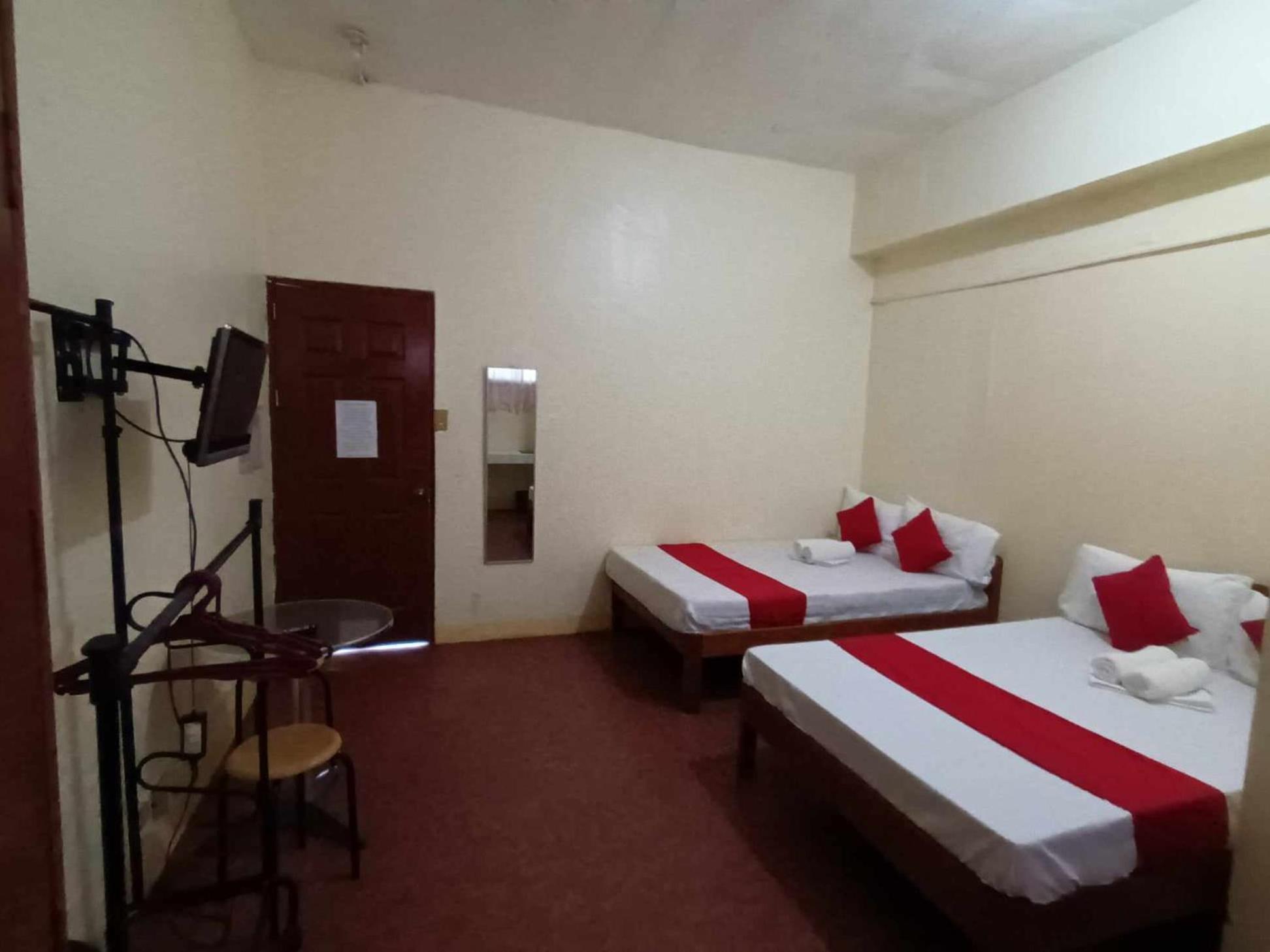 William Hearts Pension Puerto Princesa Ngoại thất bức ảnh